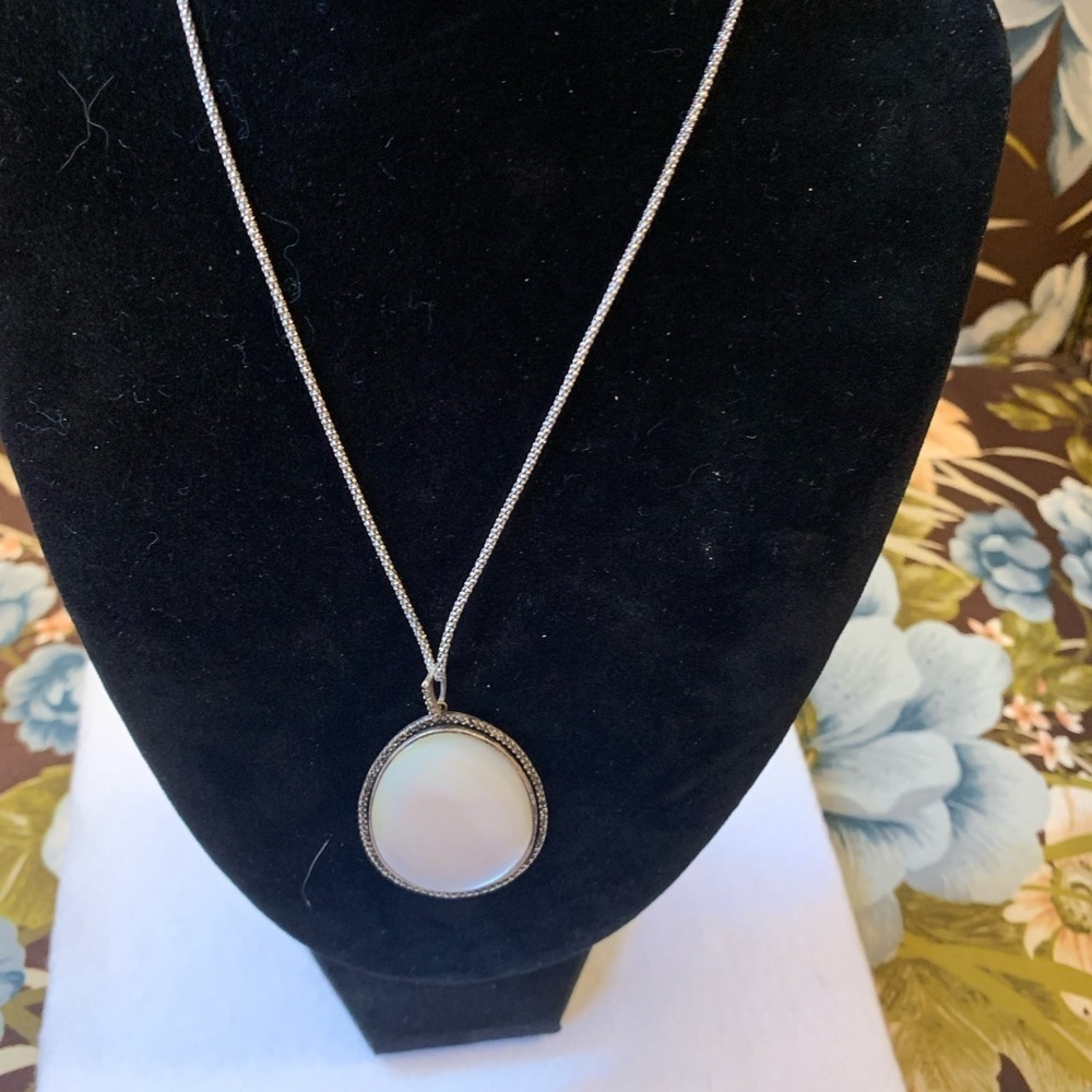 Stamped 925 Italy Mother Of Pearl Necklace